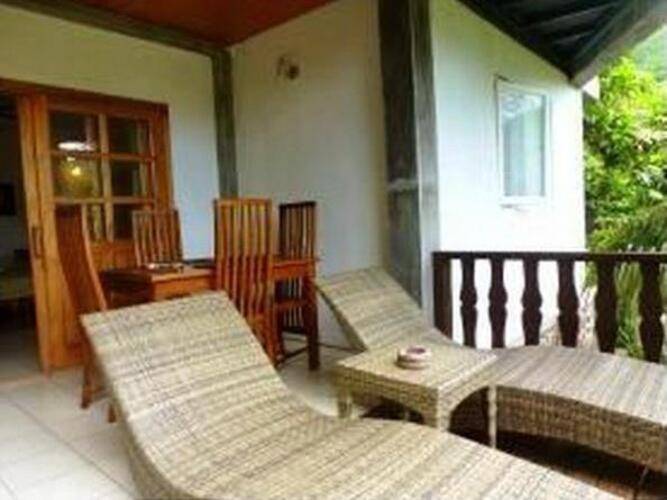 Sea View Lodge