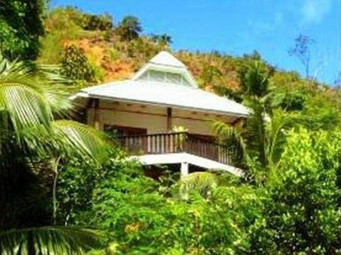 Sea View Lodge