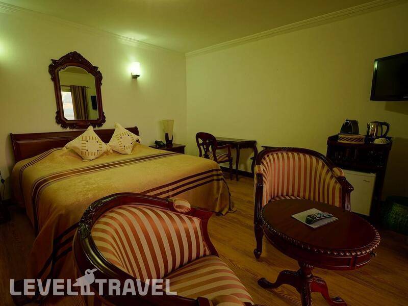 Фотография Treasure Cove Hotel