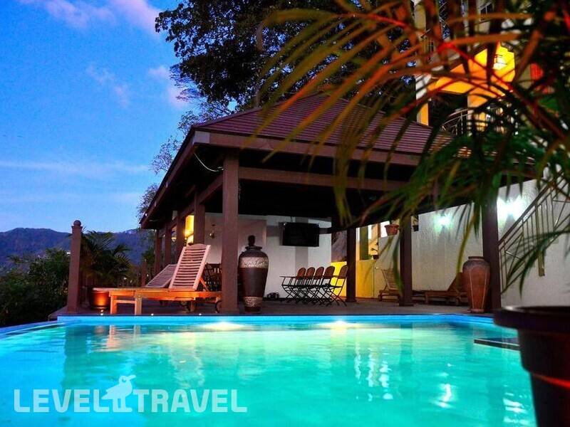 Фотография Treasure Cove Hotel