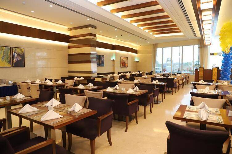 Golden Tulip Media Hotel (Ex. Golden Tulip Al Thanyah Hotel Apartments)