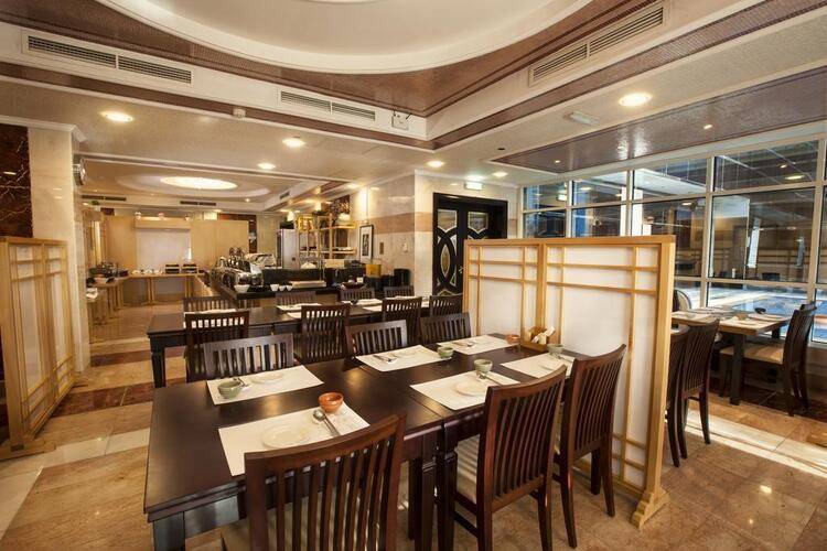 Golden Tulip Media Hotel (Ex. Golden Tulip Al Thanyah Hotel Apartments)