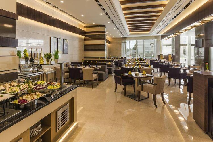 Golden Tulip Media Hotel (Ex. Golden Tulip Al Thanyah Hotel Apartments)
