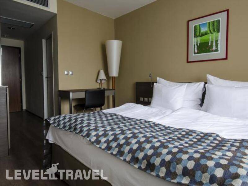 Фотография Expo Hotel