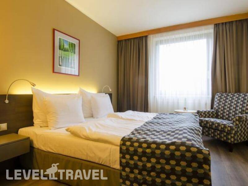Фотография Expo Hotel