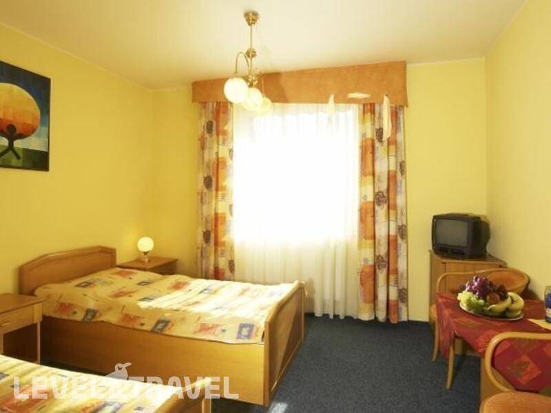 Фотография Henrietta Hotel