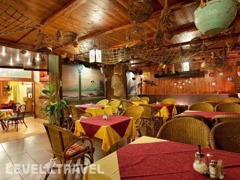 Фотография Henrietta Hotel