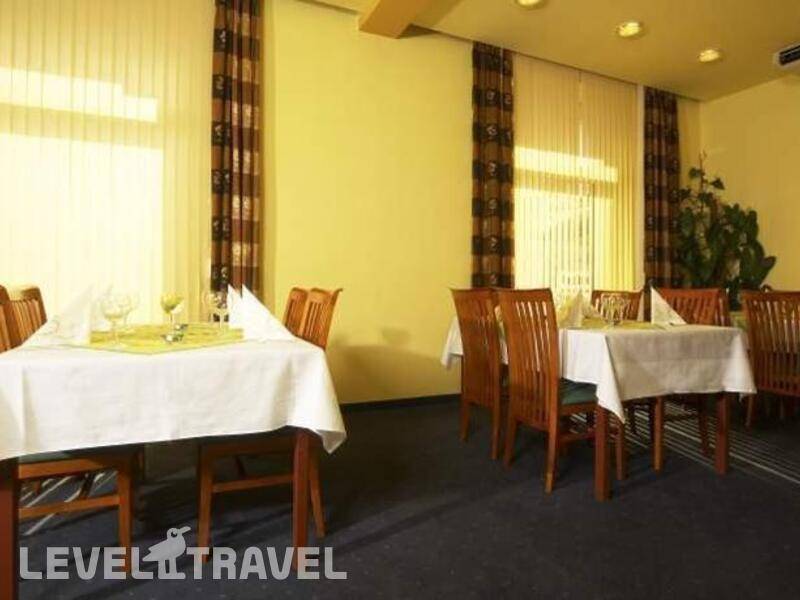 Фотография Henrietta Hotel