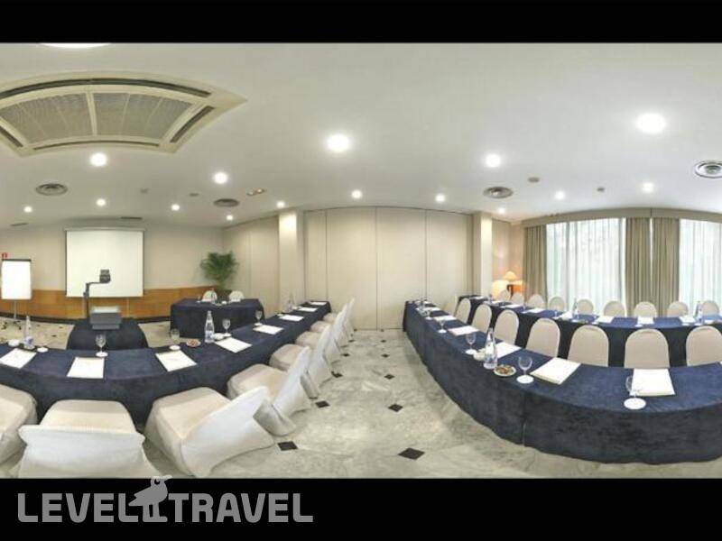 Фотография Nh Ciutat De Reus Hotel