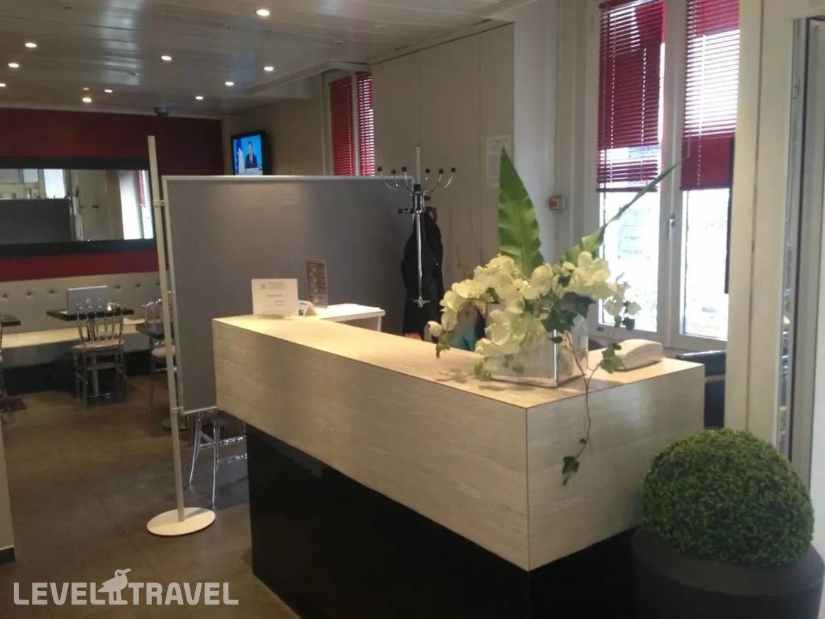 фотографии отеля D'Anjou Hotel в Франция(окрестности Парижа) - фото №6