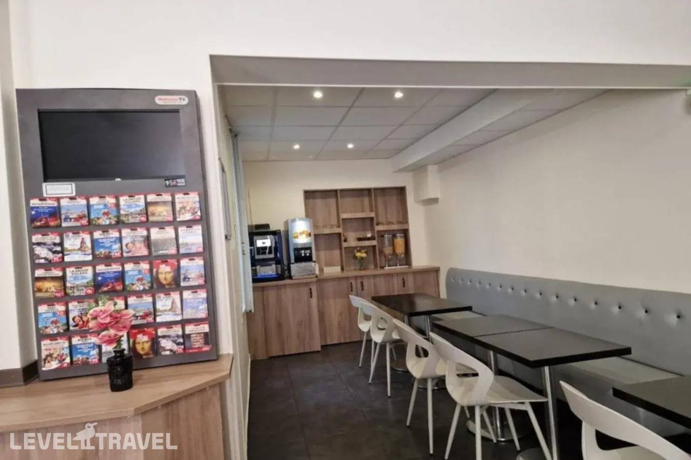 фотографии отеля D'Anjou Hotel в Франция(окрестности Парижа) - фото №15