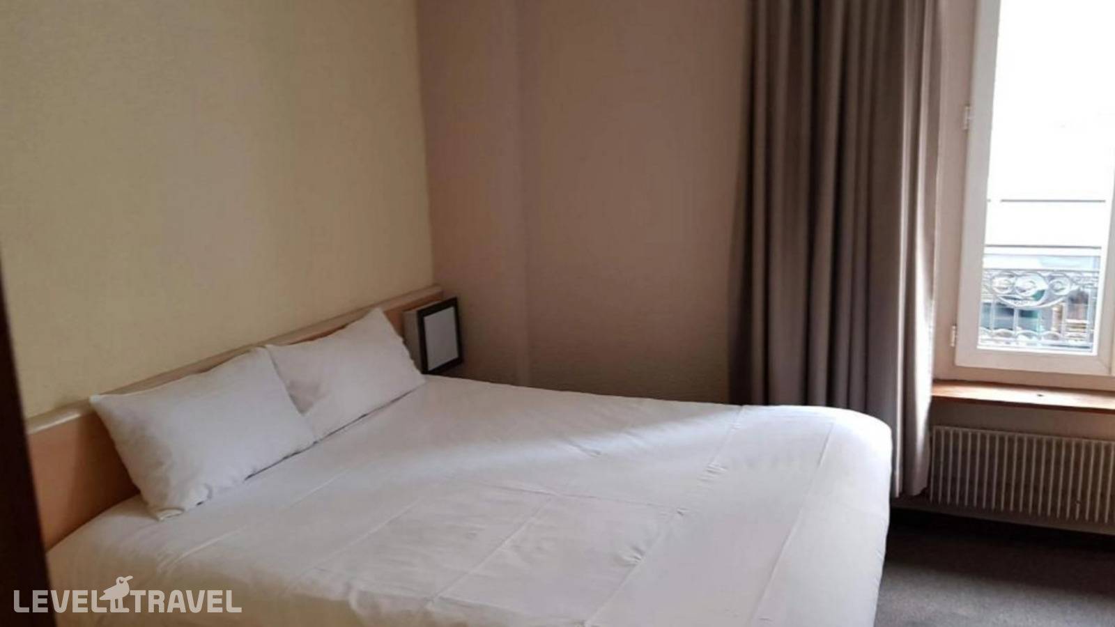 фотографии отеля D'Anjou Hotel в Франция(окрестности Парижа) - фото №12