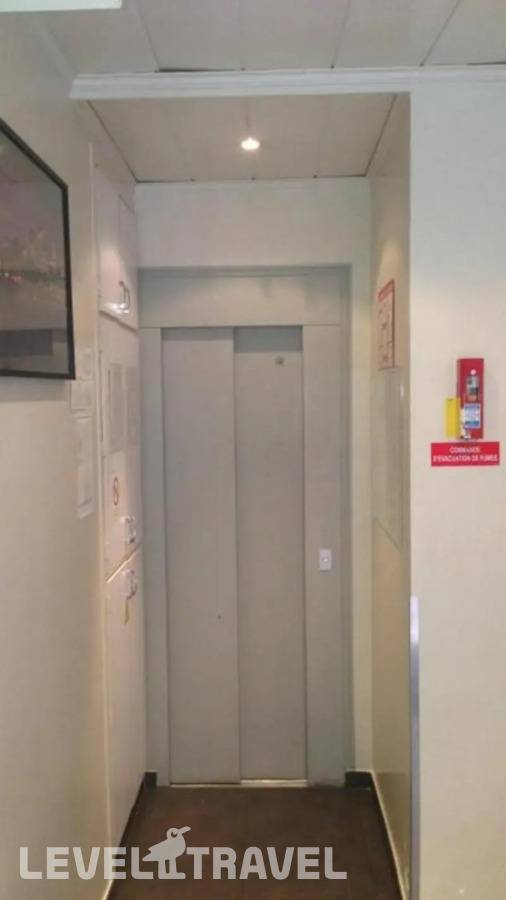 фотографии отеля D'Anjou Hotel в Франция(окрестности Парижа) - фото №11