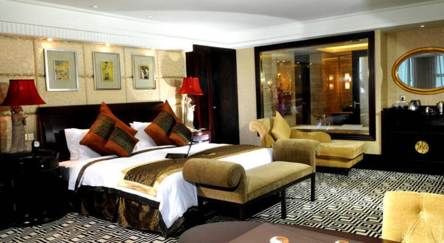 Royal Mediterranean Hotel