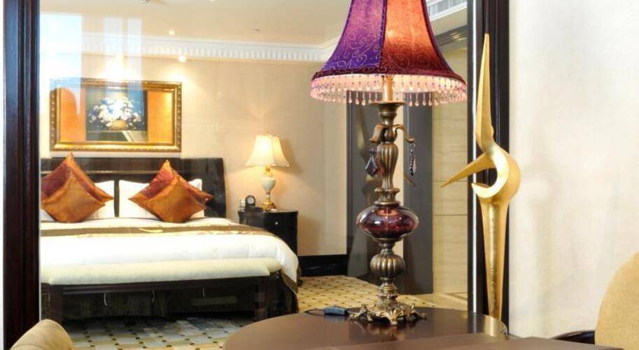 Royal Mediterranean Hotel