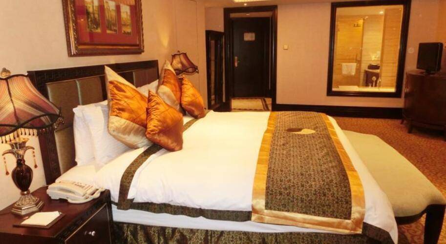 Royal Mediterranean Hotel