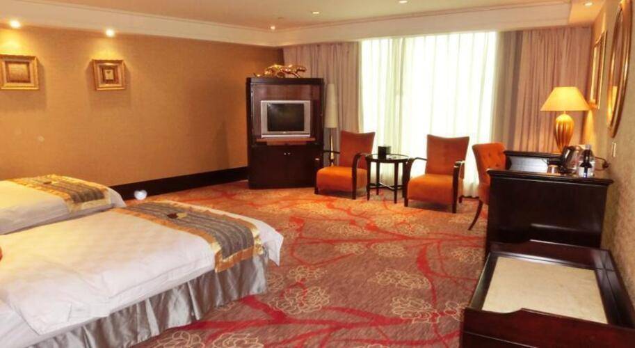Royal Mediterranean Hotel