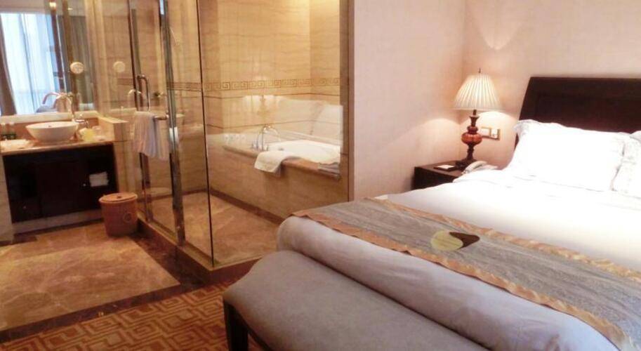 Royal Mediterranean Hotel