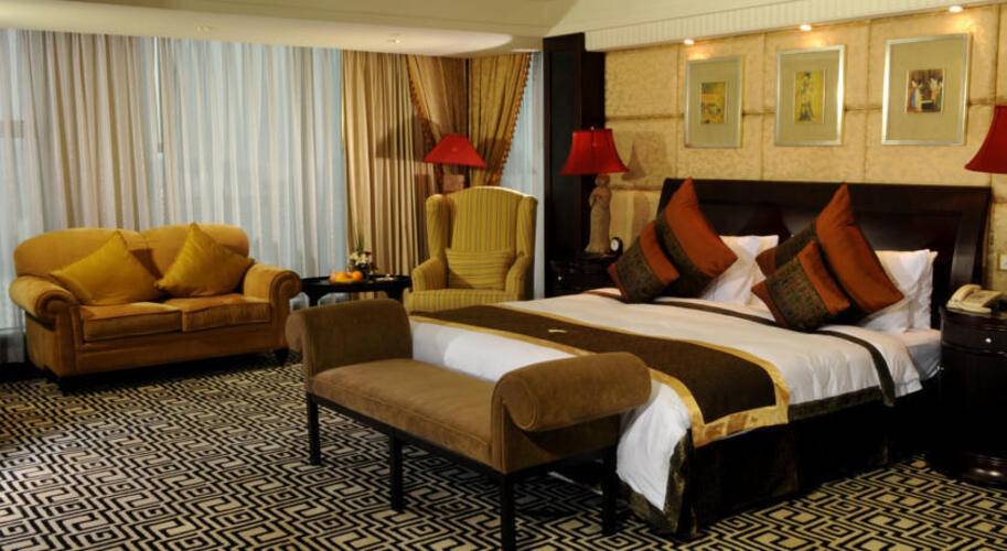 Royal Mediterranean Hotel
