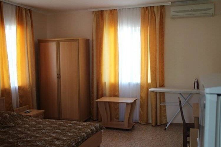 Пансионат Солнечный Берег