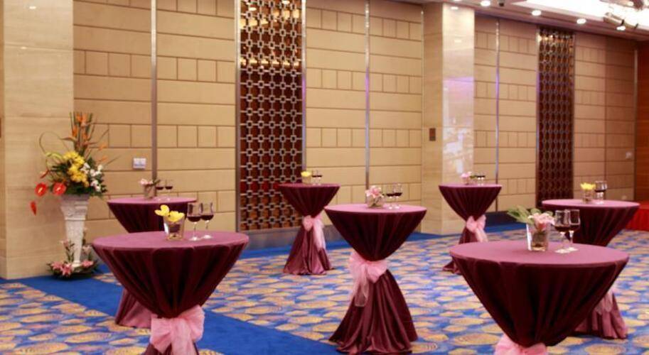 Landmark Canton Hotel