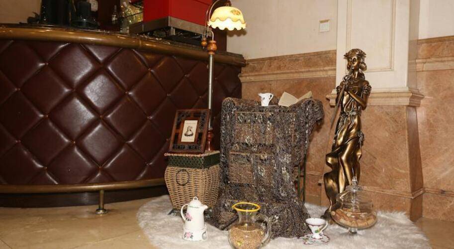 Grand Palace Hotel