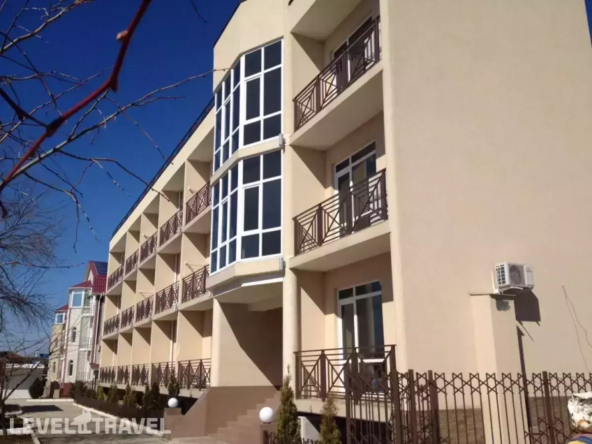 Отель Аврора