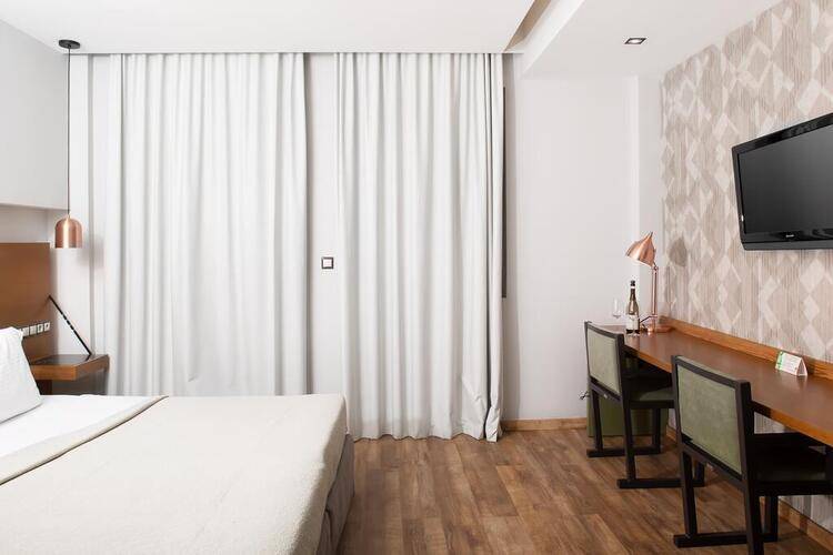 A For Athens Hotel