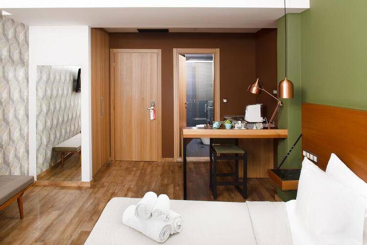 A For Athens Hotel