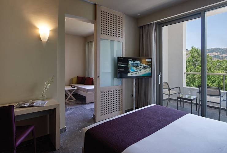 Atlantica Akti Zeus Hotel