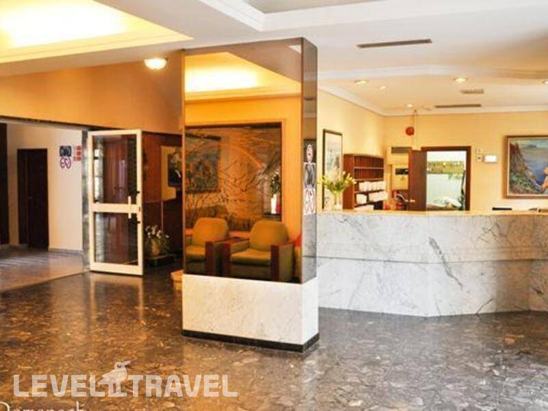 Фотография Iris Hotel