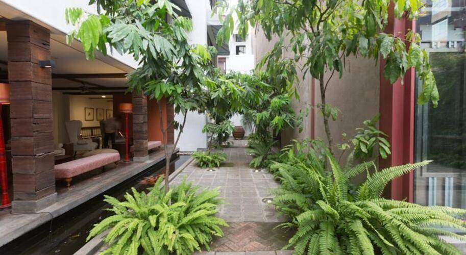 Colombo Courtyard Hotel