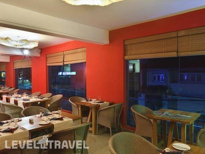 Фотография Colombo Courtyard Hotel