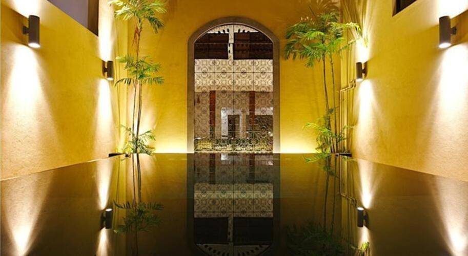 Colombo Courtyard Hotel
