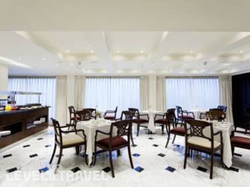 Фотография The Kingsbury Hotel