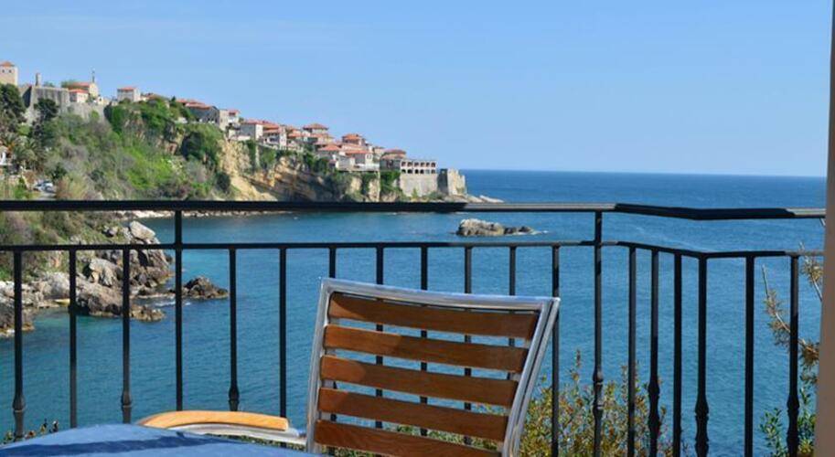 Apartments Eneida