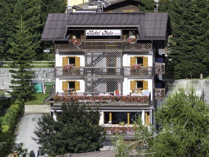 Italo Hotel