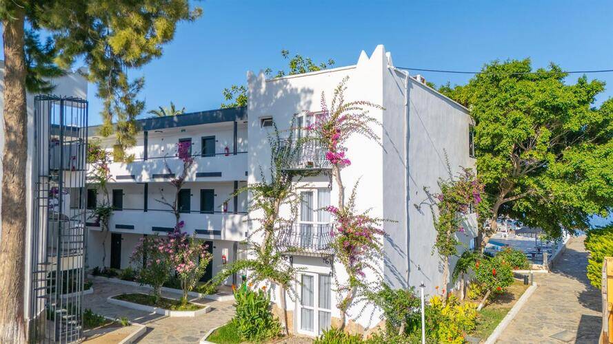 Club Blue White (Ex. Ladonia Hotels Luna Beach Resort)