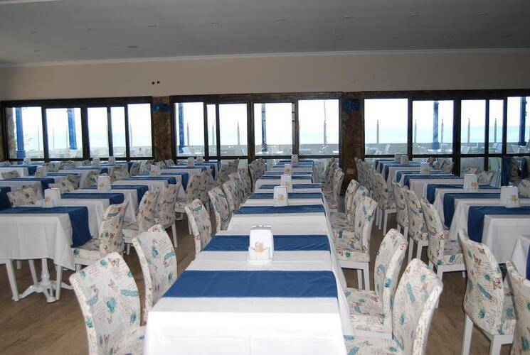 Club Blue White