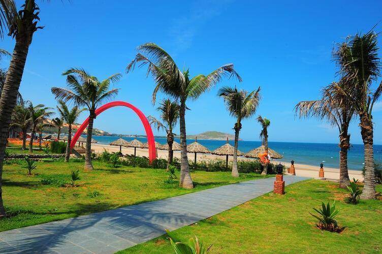Sandunes Beach Resort