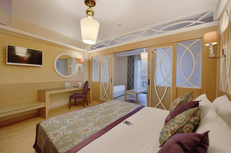 Quattro Family Club Dem Hotel Alanya