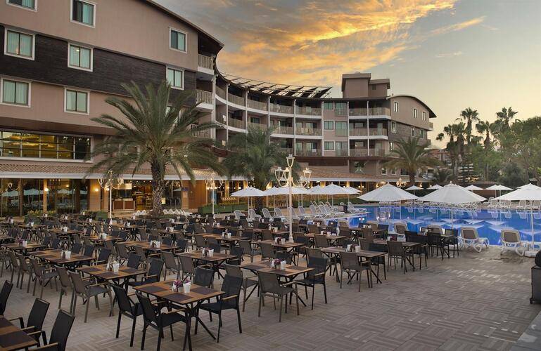 Quattro Family Club Dem Hotel Alanya