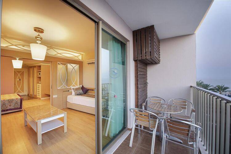 Quattro Family Club Dem Hotel Alanya