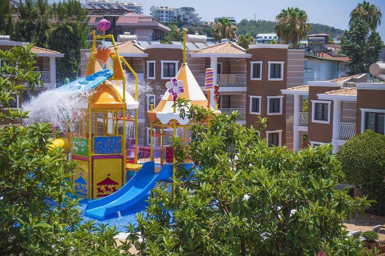 Quattro Family Club Dem Hotel Alanya