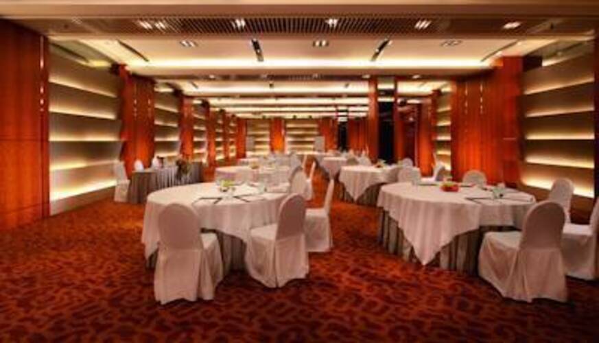 Sunworld Dynasty Hotel