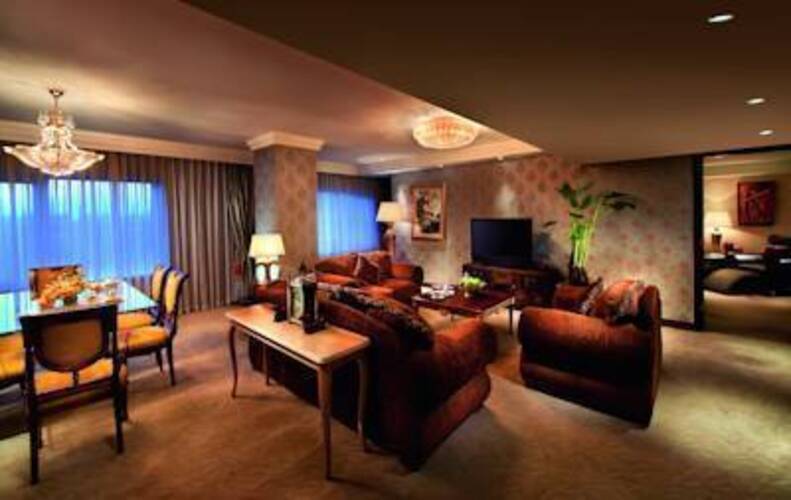 Sunworld Dynasty Hotel
