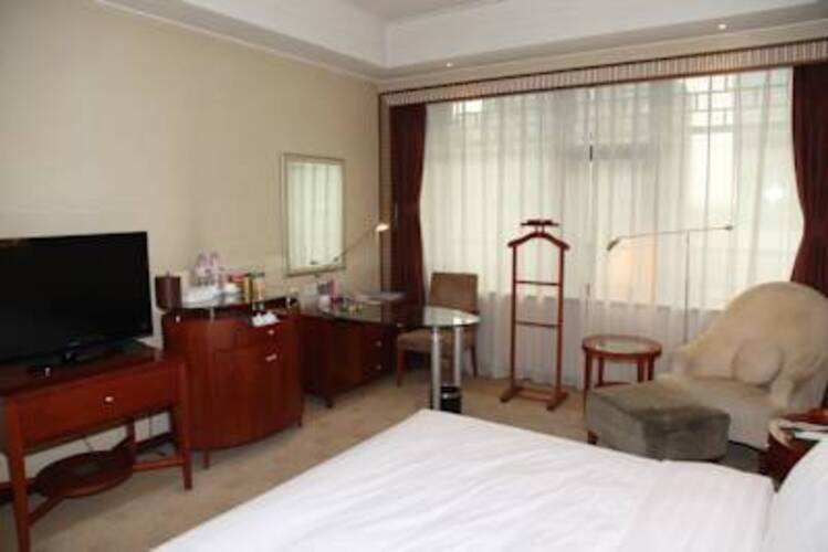 Oriental Garden Hotel