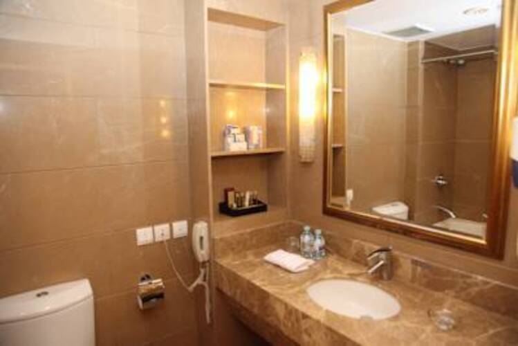 Oriental Garden Hotel