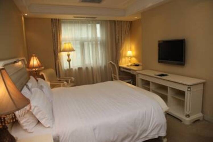 Oriental Garden Hotel