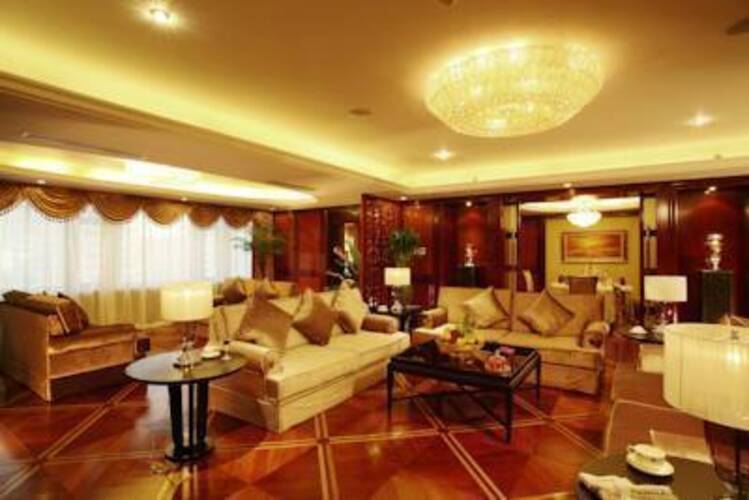 Oriental Garden Hotel
